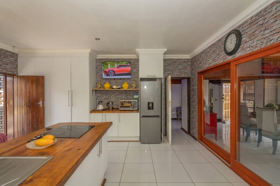 3 Bedroom Property for Sale in Maokeng Free State